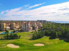 Apartament la Balcic, intr-un resort de vis